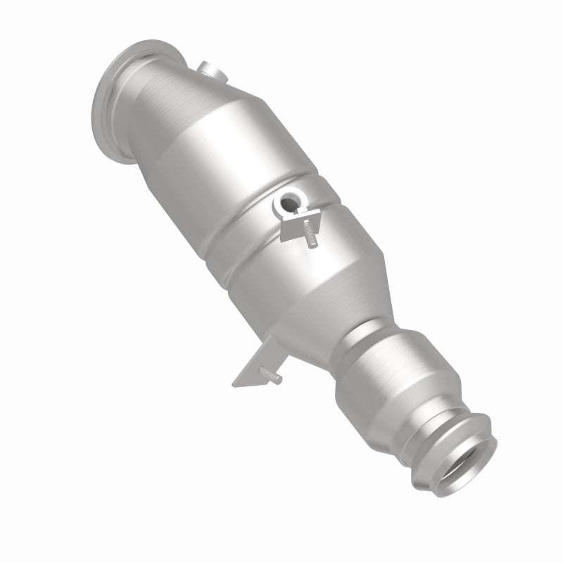 MagnaFlow BMW OEM Grade Federal / EPA Compliant Direct-Fit Catalytic Converter 52257 360 Degree Image Set