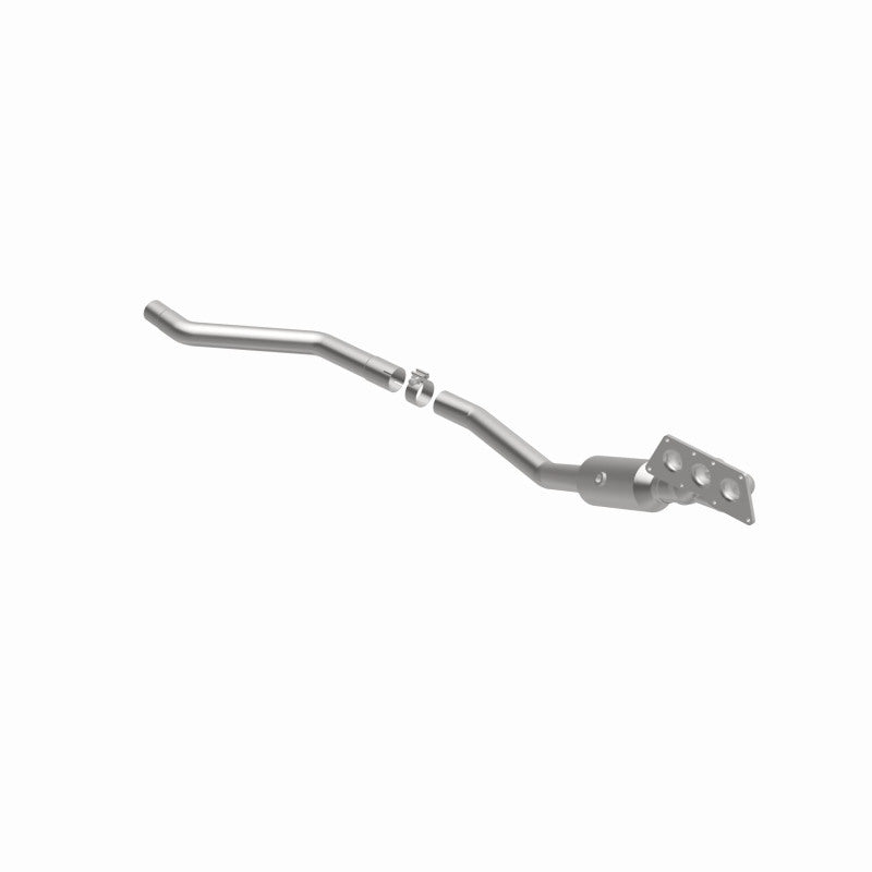 MagnaFlow Mercedes-Benz OEM Grade Federal / EPA Compliant Manifold Catalytic Converter 22-066 360 Degree Image Set