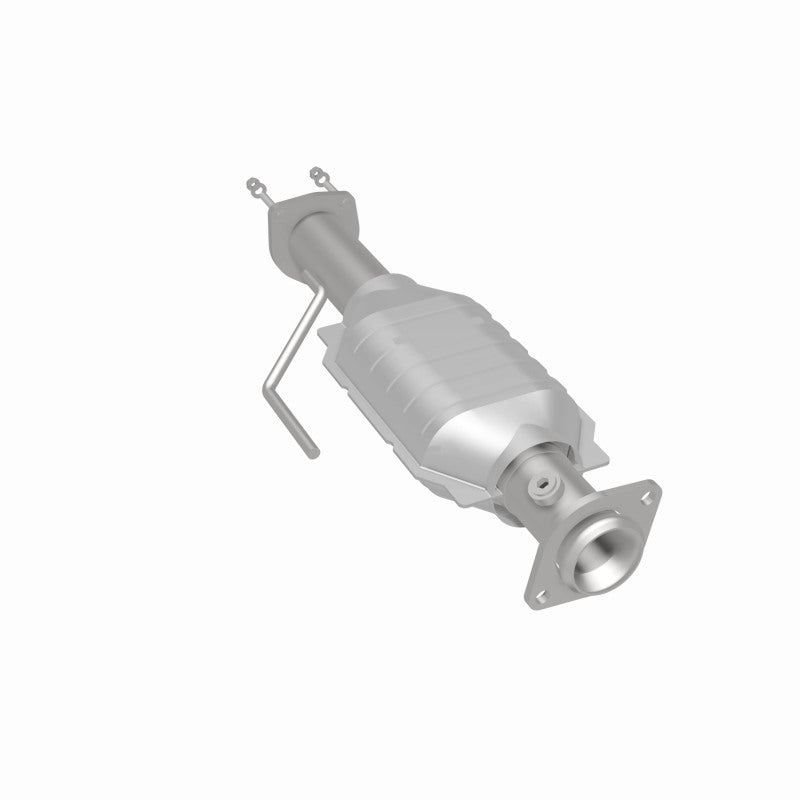 MagnaFlow Jeep Wrangler OEM Grade Federal / EPA Compliant Direct-Fit Catalytic Converter 49038 360 Degree Image Set