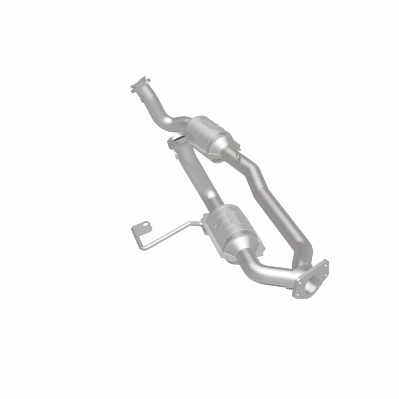 MagnaFlow Ford Windstar HM Grade Federal / EPA Compliant Direct-Fit Catalytic Converter 93450 360 Degree Image Set