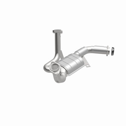 MagnaFlow Standard Grade Federal / EPA Compliant Direct-Fit Catalytic Converter 23357 360 Degree Image Set