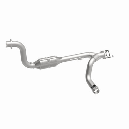 MagnaFlow OEM Grade Federal / EPA Compliant Direct-Fit Catalytic Converter 49652 360 Degree Image Set