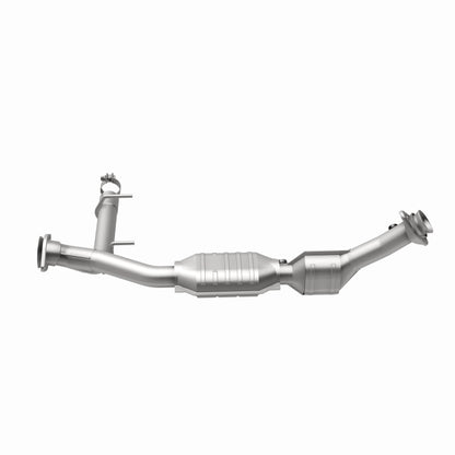 MagnaFlow Lincoln Navigator HM Grade Federal / EPA Compliant Direct-Fit Catalytic Converter 23660 360 Degree Image Set