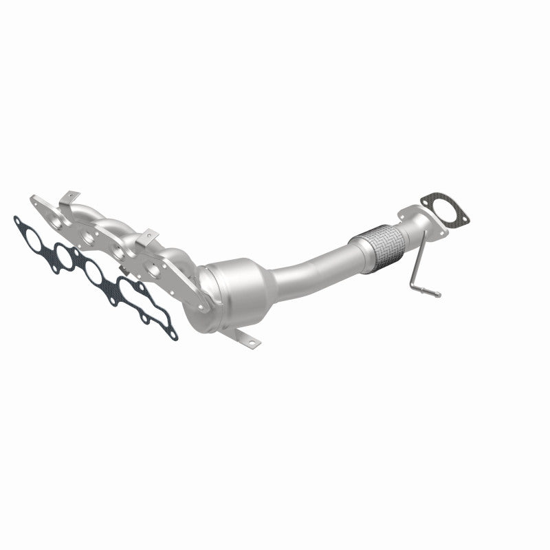 MagnaFlow Mazda 5 California Grade CARB Compliant Manifold Catalytic Converter 5531786 360 Degree Image Set