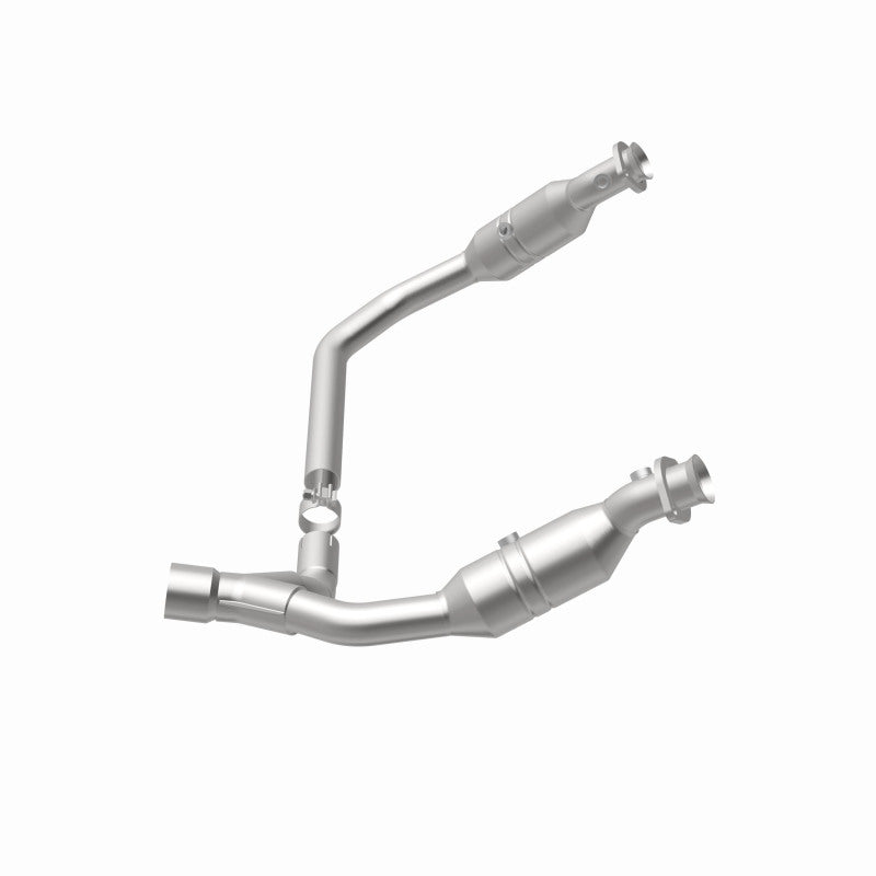 MagnaFlow Dodge Ram 1500 California Grade CARB Compliant Direct-Fit Catalytic Converter 5551291 360 Degree Image Set