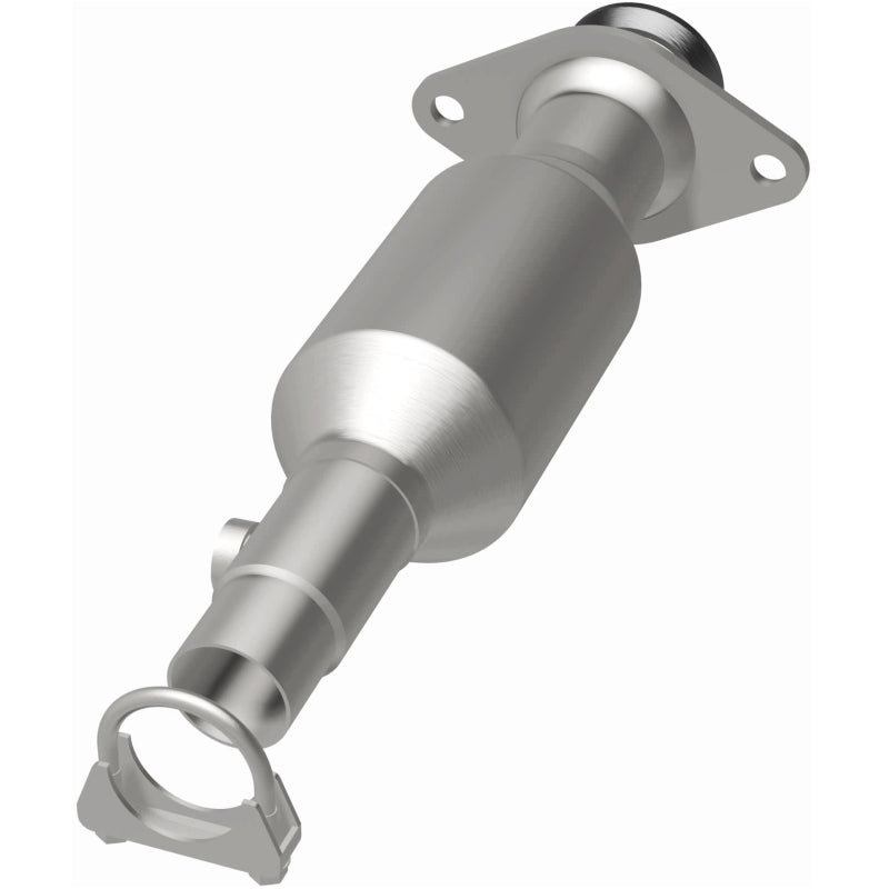 MagnaFlow Toyota Prius OEM Grade Federal / EPA Compliant Direct-Fit Catalytic Converter 51247 Photo - out of package
