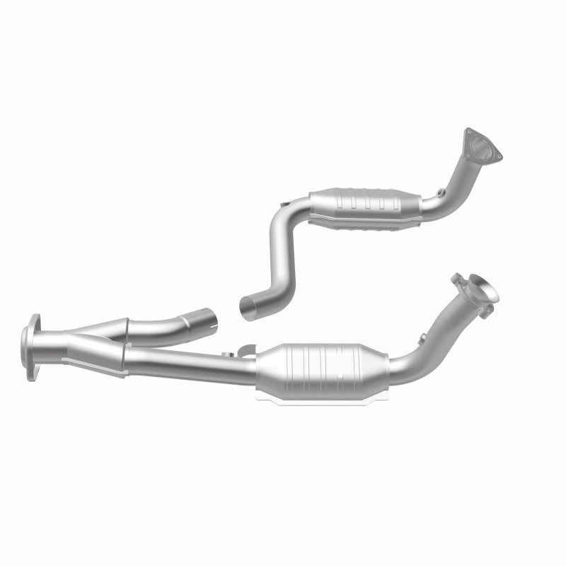 MagnaFlow Chevrolet SSR HM Grade Federal / EPA Compliant Direct-Fit Catalytic Converter 93380 360 Degree Image Set