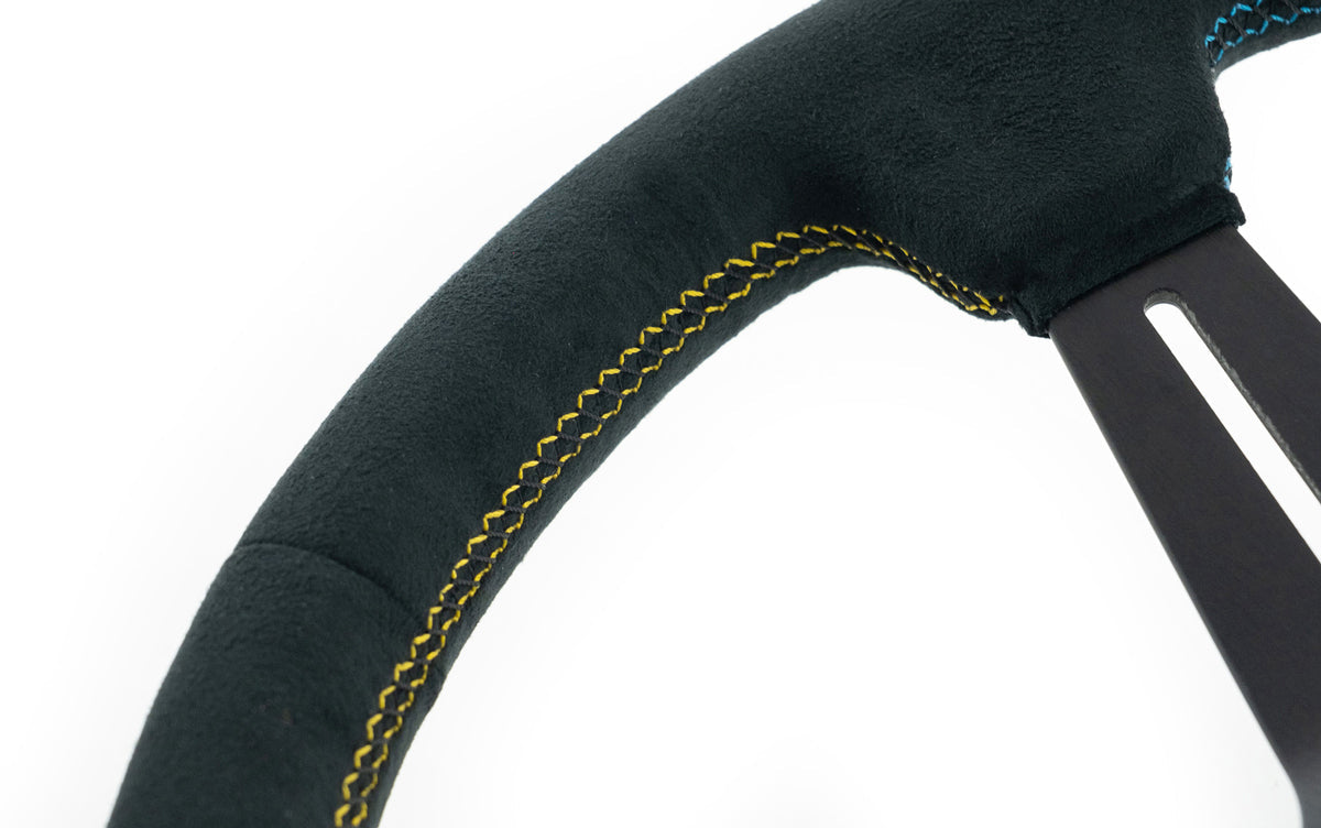 GReddy SPORT STEERING WHEEL - SUEDE 3 STRIPE DEEP DISH 16600014