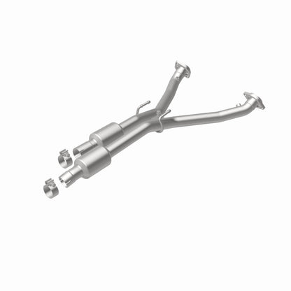 MagnaFlow Cadillac CTS OEM Grade Federal / EPA Compliant Direct-Fit Catalytic Converter 52969 360 Degree Image Set