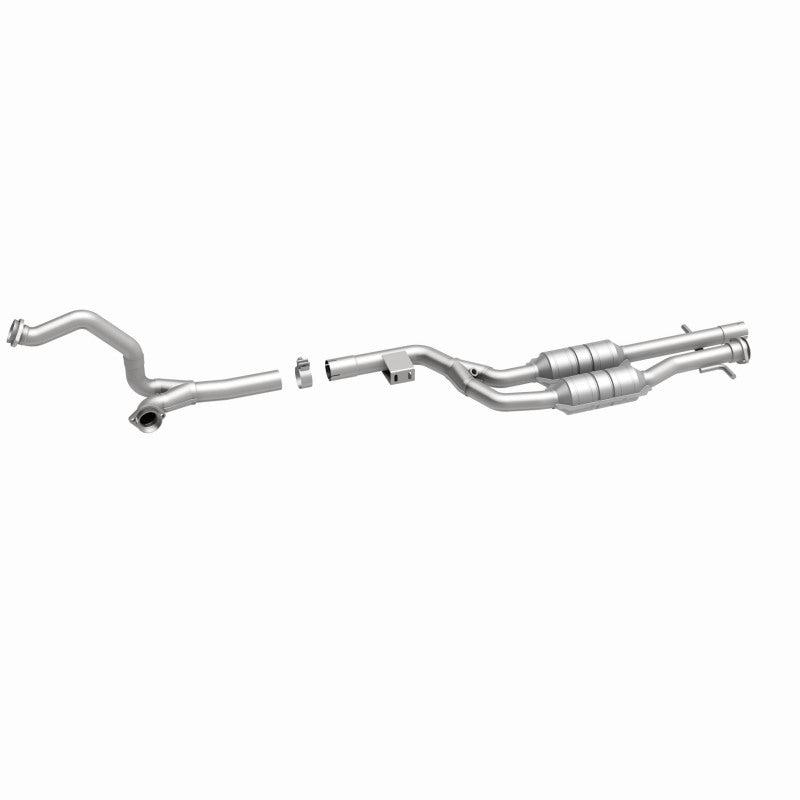 MagnaFlow Mercedes-Benz Standard Grade Federal / EPA Compliant Direct-Fit Catalytic Converter 23843 360 Degree Image Set