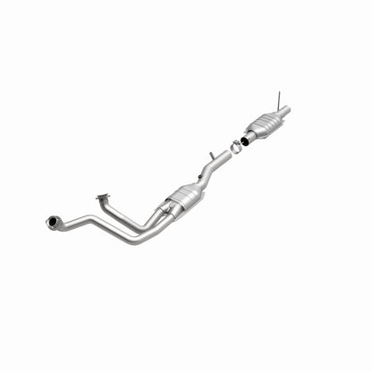 MagnaFlow Ford HM Grade Federal / EPA Compliant Direct-Fit Catalytic Converter 93190 360 Degree Image Set