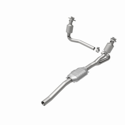 MagnaFlow Dodge Durango California Grade CARB Compliant Direct-Fit Catalytic Converter 458043 360 Degree Image Set