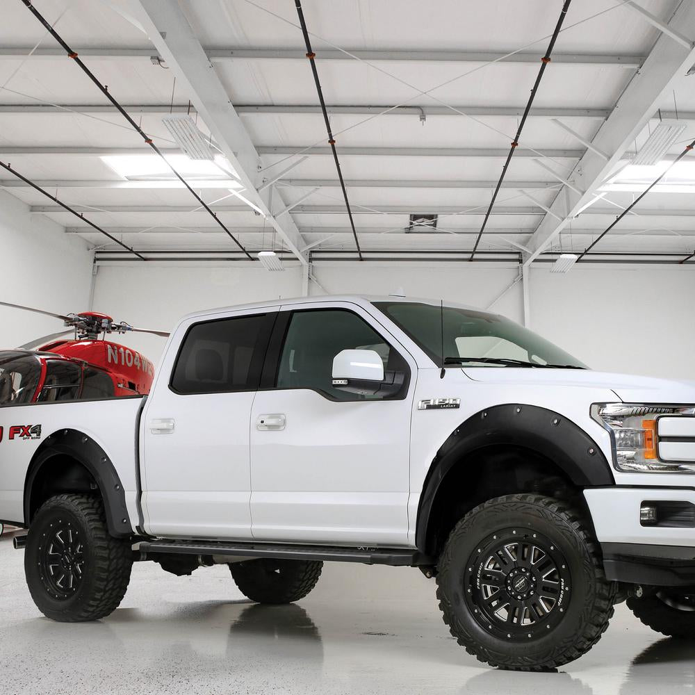 Smittybilt M1 Flares/Shadow Blck For 17397-G1