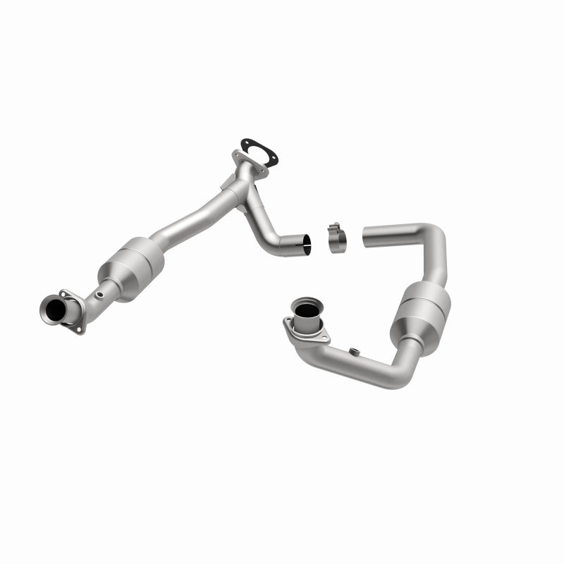 MagnaFlow Ford OEM Grade Federal / EPA Compliant Direct-Fit Catalytic Converter 51378 360 Degree Image Set