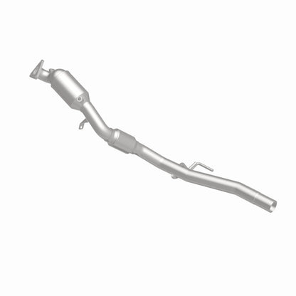 MagnaFlow OEM Grade Federal / EPA Compliant Direct-Fit Catalytic Converter 52411 360 Degree Image Set