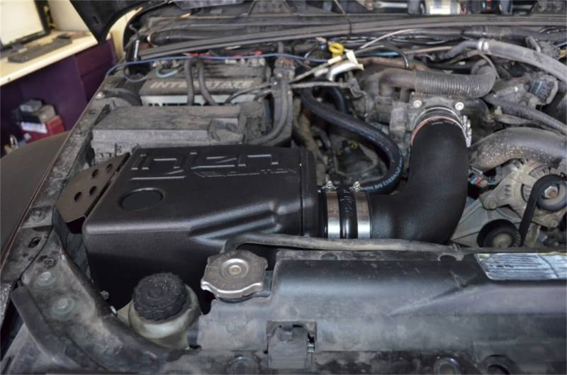 Injen 07-12 Jeep Wrangler 3.8L V6 Evolution Intake EVO5007 EVO5007 Photo - Mounted