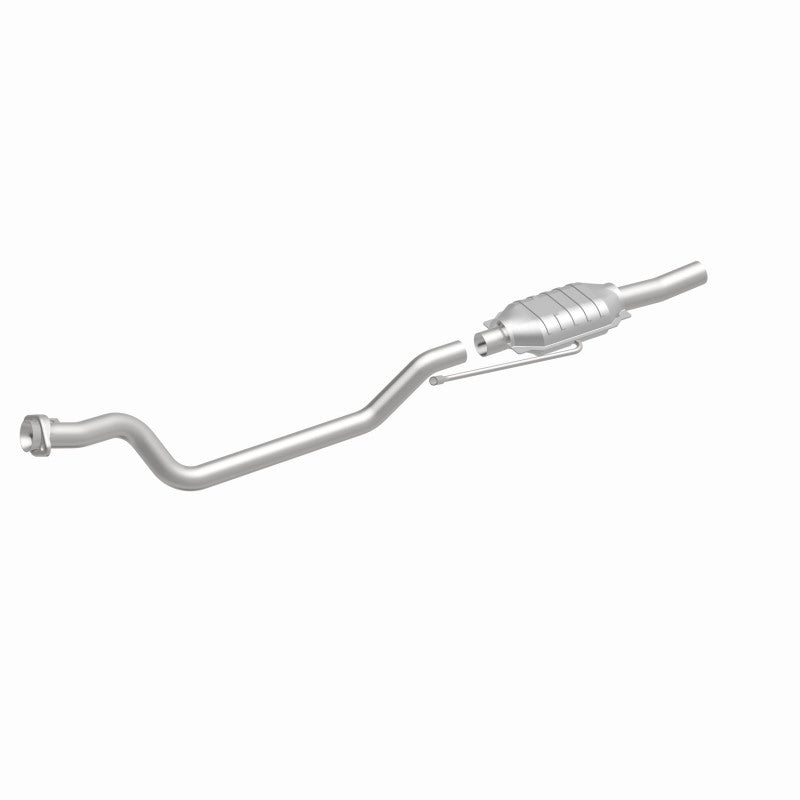 MagnaFlow Ford Standard Grade Federal / EPA Compliant Direct-Fit Catalytic Converter 93301 360 Degree Image Set