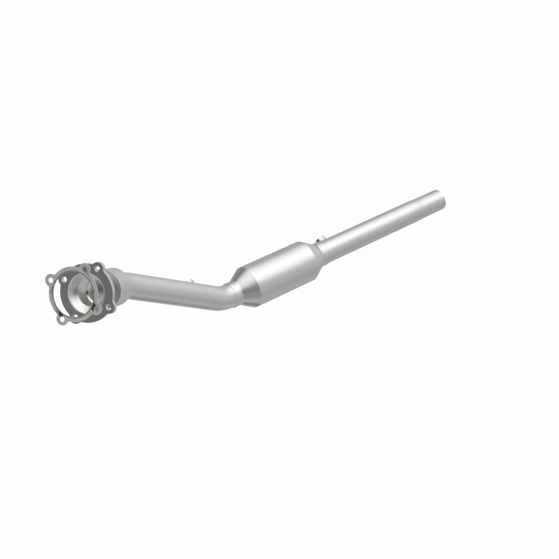 MagnaFlow Volkswagen California Grade CARB Compliant Direct-Fit Catalytic Converter 4481773 360 Degree Image Set