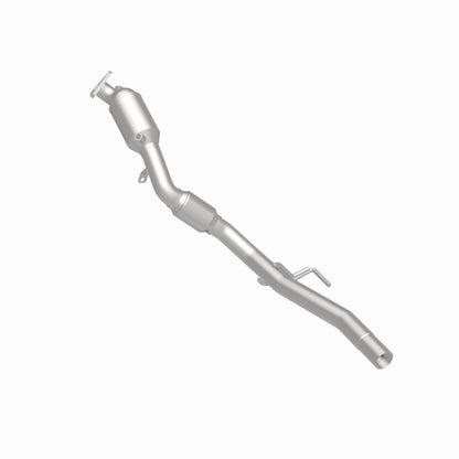 MagnaFlow OEM Grade Federal / EPA Compliant Direct-Fit Catalytic Converter 52411 360 Degree Image Set