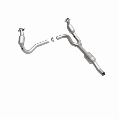 MagnaFlow Dodge Ram 1500 OEM Grade Federal / EPA Compliant Direct-Fit Catalytic Converter 49554 360 Degree Image Set