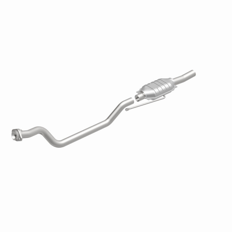 MagnaFlow Ford Standard Grade Federal / EPA Compliant Direct-Fit Catalytic Converter 93301 360 Degree Image Set