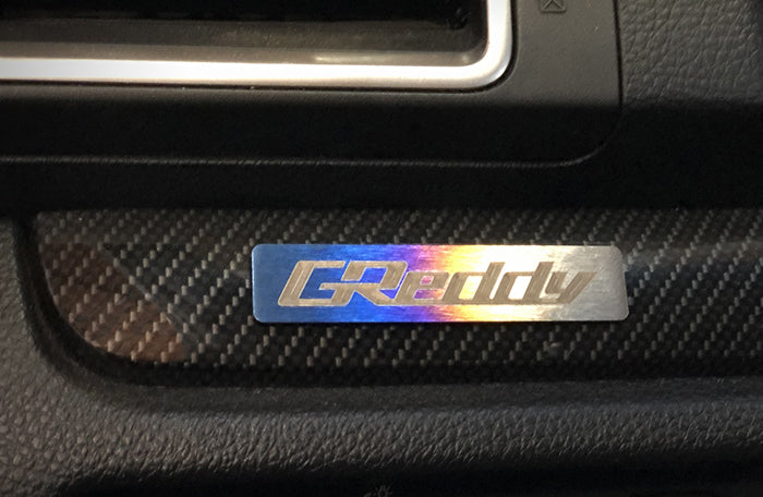 GReddy TI EMBLEM (70x15MM) - () 18000203