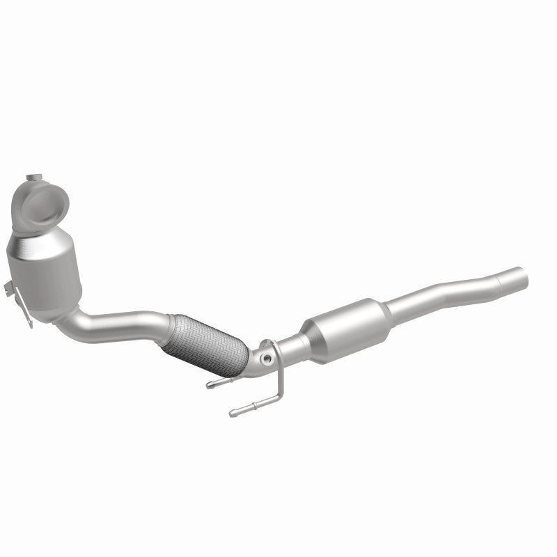 Magnaflow 16-18 Volkswagen Jetta L4 OEM Underbody Single Direct Fit Converter 280134 280134 360 Degree Image Set