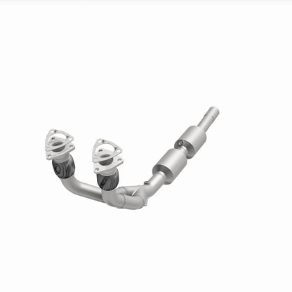 MagnaFlow Volkswagen OEM Grade Federal / EPA Compliant Direct-Fit Catalytic Converter 52289 360 Degree Image Set