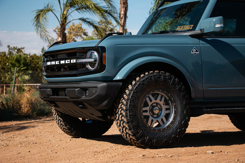 ICON Six Speed 17x8.5 6x5.5 25mm Offset 5.75in BS 108.1mm Bore Titanium Wheel 1417858357TT 1417858357TT Photo - Mounted