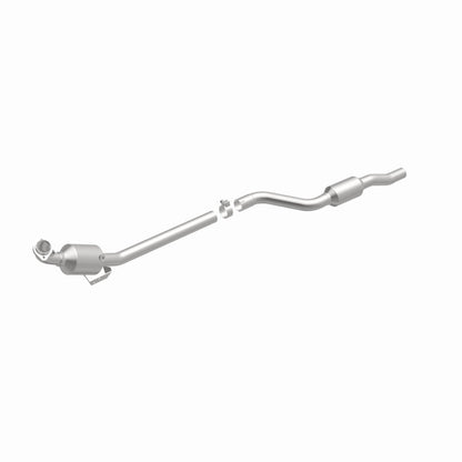 MagnaFlow Mercedes-Benz GLK350 OEM Grade Federal / EPA Compliant Direct-Fit Catalytic Converter 21-440 360 Degree Image Set