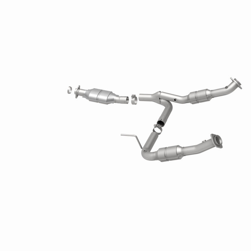 MagnaFlow HM Grade Federal / EPA Compliant Direct-Fit Catalytic Converter 93108 360 Degree Image Set
