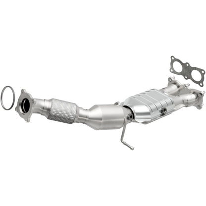 MagnaFlow Volvo OEM Grade Federal / EPA Compliant Direct-Fit Catalytic Converter 52005 Photo - Primary