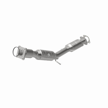MagnaFlow Volvo OEM Grade Federal / EPA Compliant Direct-Fit Catalytic Converter 51824 360 Degree Image Set