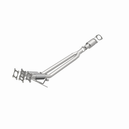 MagnaFlow Volvo S80 OEM Grade Federal / EPA Compliant Direct-Fit Catalytic Converter 51360 360 Degree Image Set