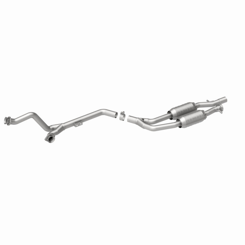 MagnaFlow Mercedes-Benz Standard Grade Federal / EPA Compliant Direct-Fit Catalytic Converter 23573 360 Degree Image Set