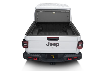 BAK 2020 Jeep Gladiator 5ft Bed BAKFlip MX4 448701 448701 Photo - Mounted