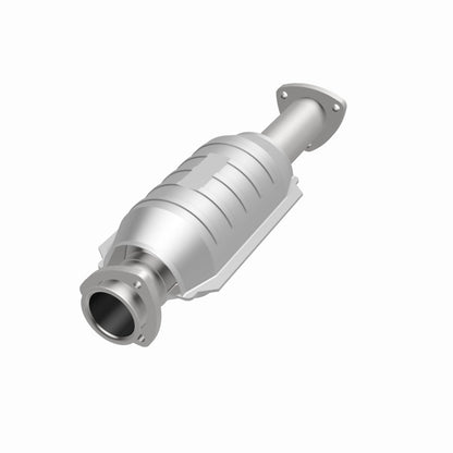 MagnaFlow Saab 900 Standard Grade Federal / EPA Compliant Direct-Fit Catalytic Converter 22834 360 Degree Image Set