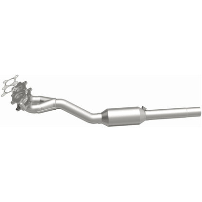 MagnaFlow Volkswagen California Grade CARB Compliant Direct-Fit Catalytic Converter 4481280 Photo - out of package