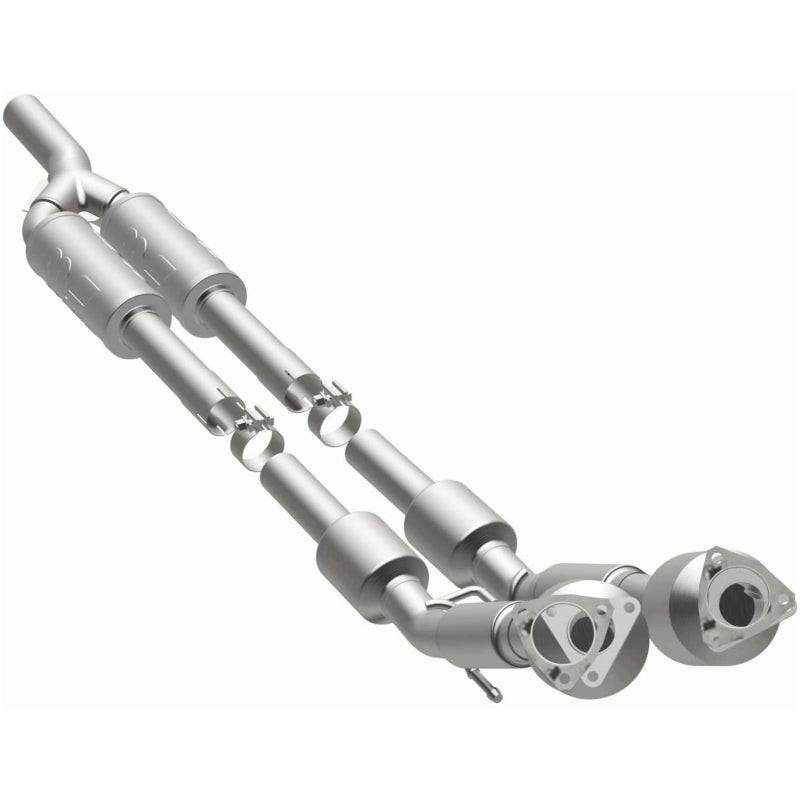 MagnaFlow Volkswagen Passat California Grade CARB Compliant Direct-Fit Catalytic Converter 551838 Photo - out of package