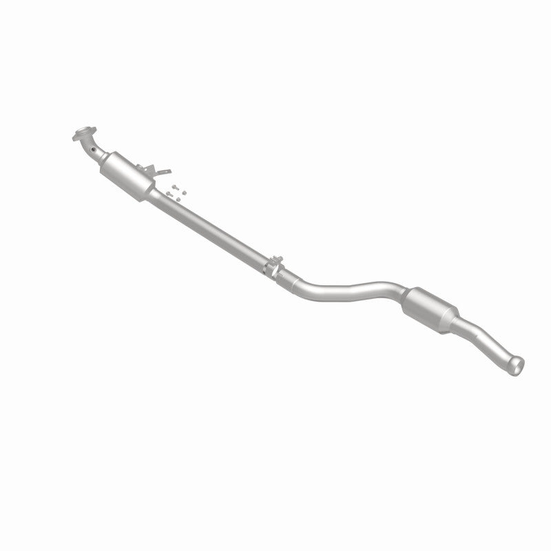 MagnaFlow Mercedes-Benz OEM Grade Federal / EPA Compliant Direct-Fit Catalytic Converter 21-447 360 Degree Image Set