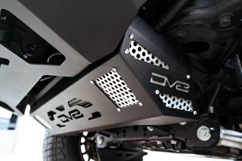 DV8 Offroad 21-22 Ford Bronco Front Skid Plate SPBR-01 SPBR-01 User 7