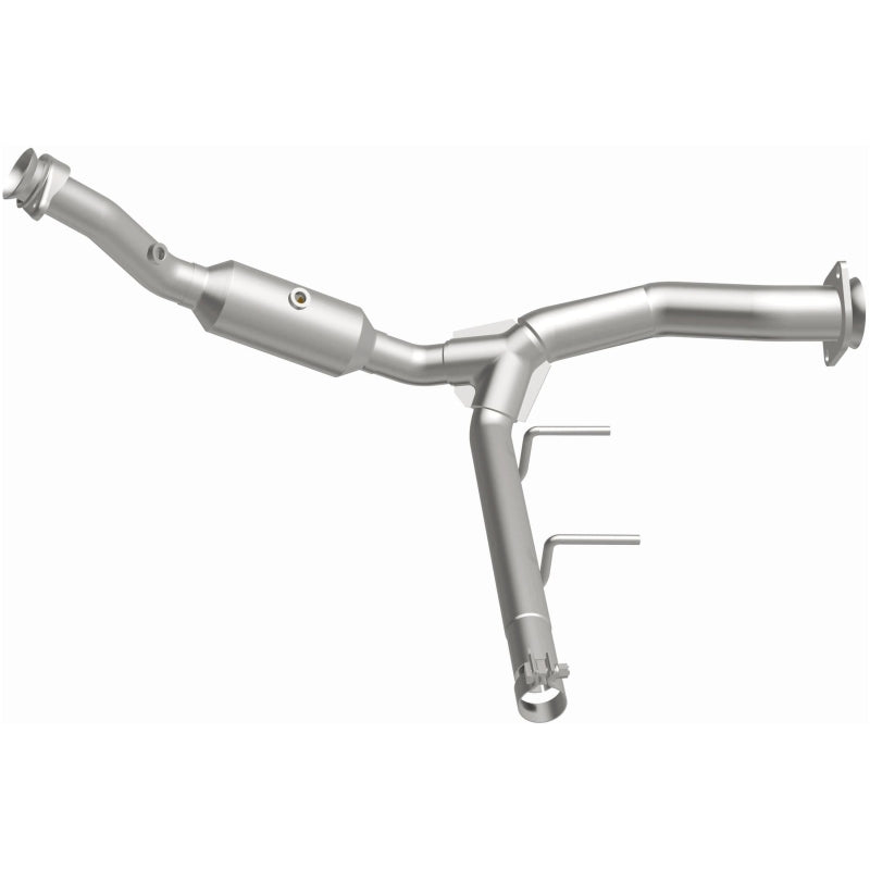 Magnaflow 15-17 Ford F-150 3.5L Direct Fit Converter 5551469 5551469 Photo - out of package