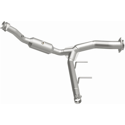 Magnaflow 15-17 Ford F-150 3.5L Direct Fit Converter 5551469 5551469 Photo - out of package