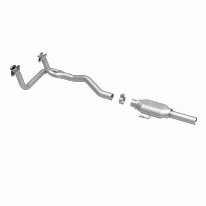 MagnaFlow Ford Standard Grade Federal / EPA Compliant Direct-Fit Catalytic Converter 93314 360 Degree Image Set