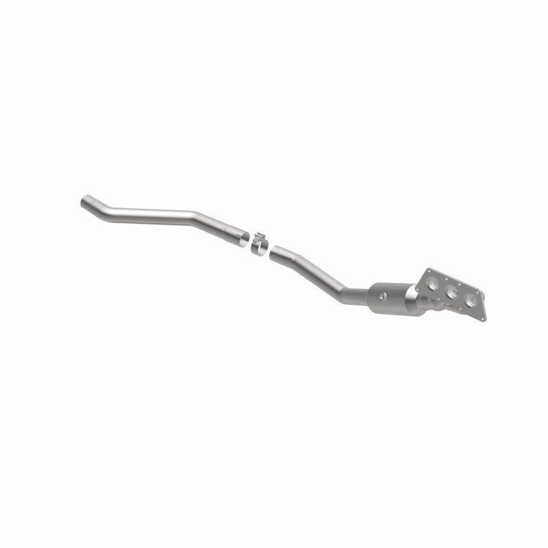 MagnaFlow Mercedes-Benz OEM Grade Federal / EPA Compliant Manifold Catalytic Converter 22-066 360 Degree Image Set