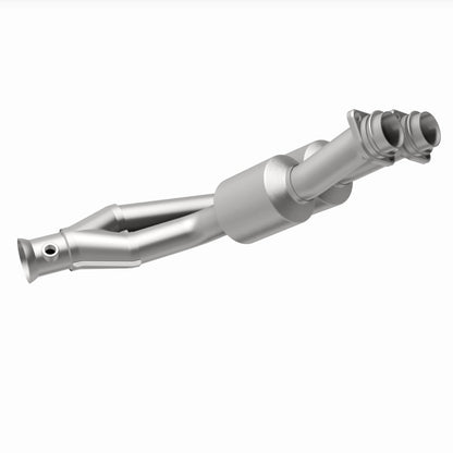 MagnaFlow Jaguar HM Grade Federal / EPA Compliant Direct-Fit Catalytic Converter 24226 360 Degree Image Set