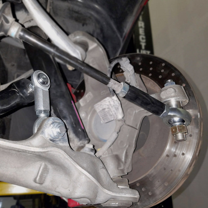 SPL Part Corvette C5, C6 Front/Rear Outer Tie Rod Ends SPL TRE C5 Photo - out of package