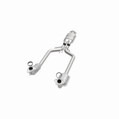 MagnaFlow Standard Grade Federal / EPA Compliant Direct-Fit Catalytic Converter 23351 360 Degree Image Set