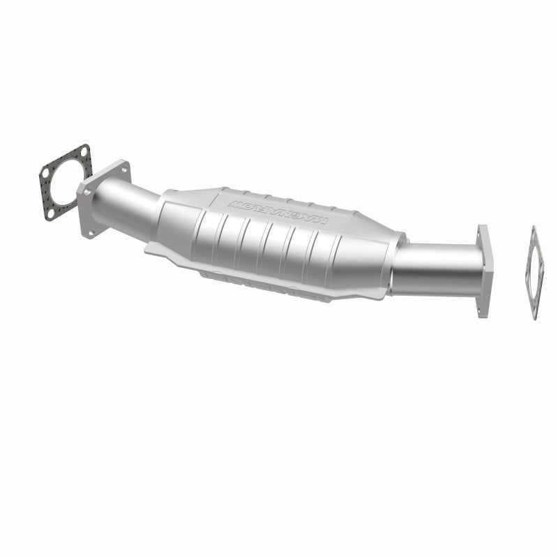 MagnaFlow Chevrolet California Grade CARB Compliant Direct-Fit Catalytic Converter 3322430 360 Degree Image Set