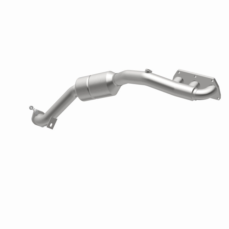 MagnaFlow Audi A8 Quattro OEM Grade Federal / EPA Compliant Manifold Catalytic Converter 51161 360 Degree Image Set